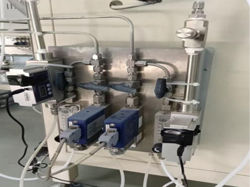 Toepassingsrapport van MFC-massastroomregelaar voor Magnetron-sputtervacuümcoatingapparatuur